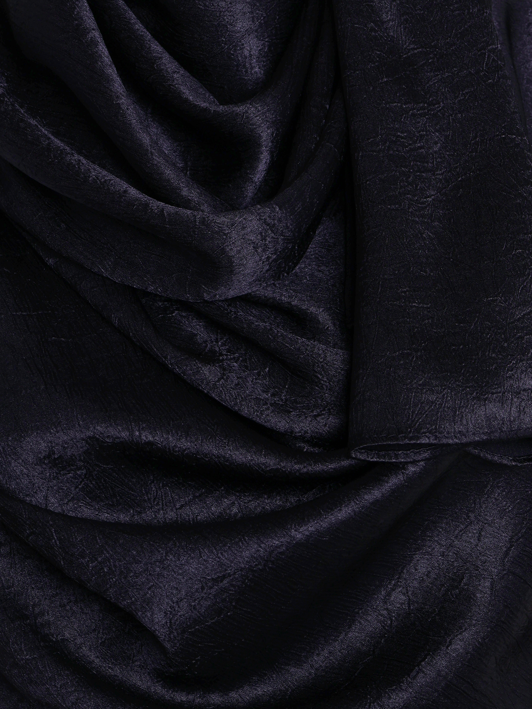 Black Plain Crushed Satin Hijab