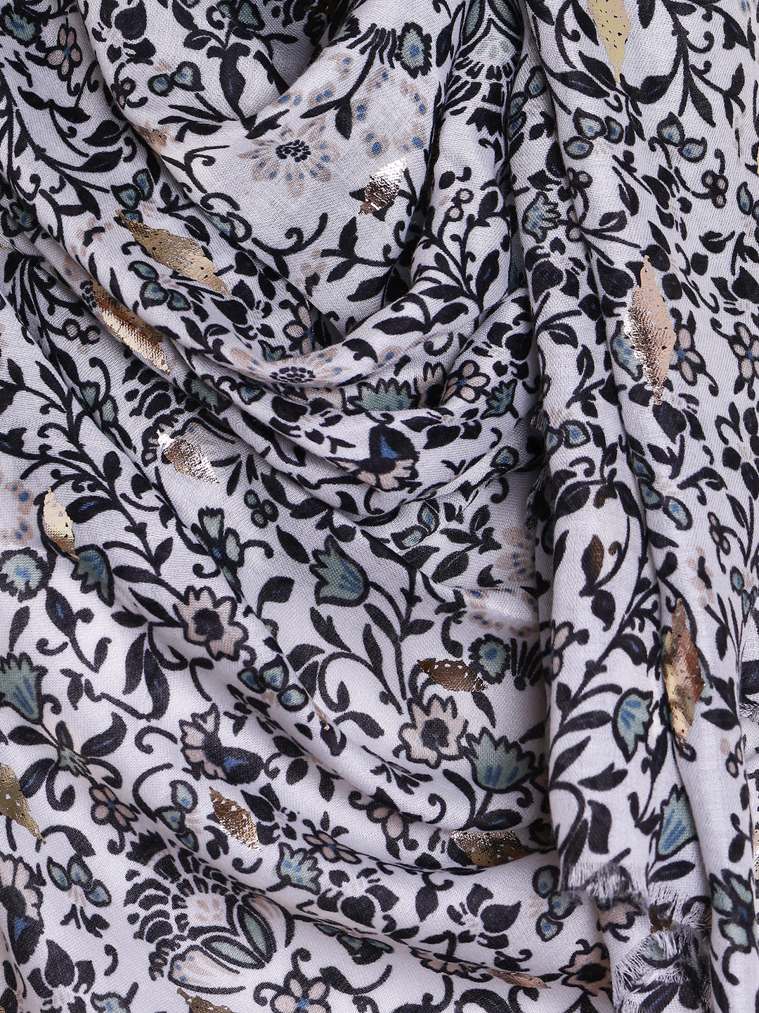 Black Vine Floral Print Hijab