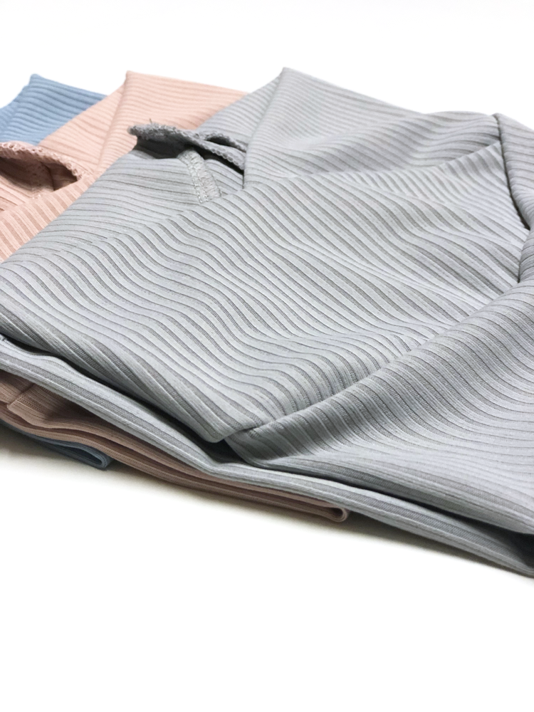 Mauve Criss Cross Ribbed Underscarf